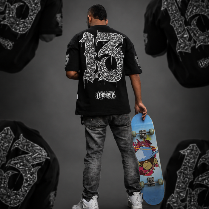 Thirteen - Oversized Graphic Tee